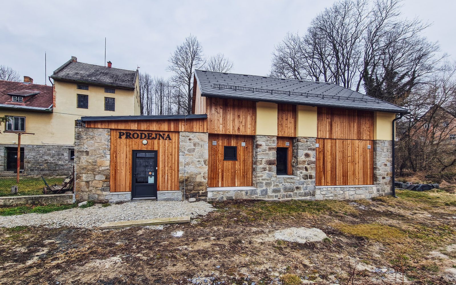 Stavební úpravy stodoly na kvašárnu, Černá Voda